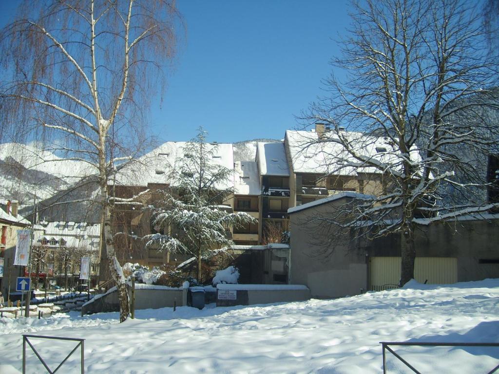 Residence Terrasses D'Etigny Bagneres-de-Luchon Exterior photo