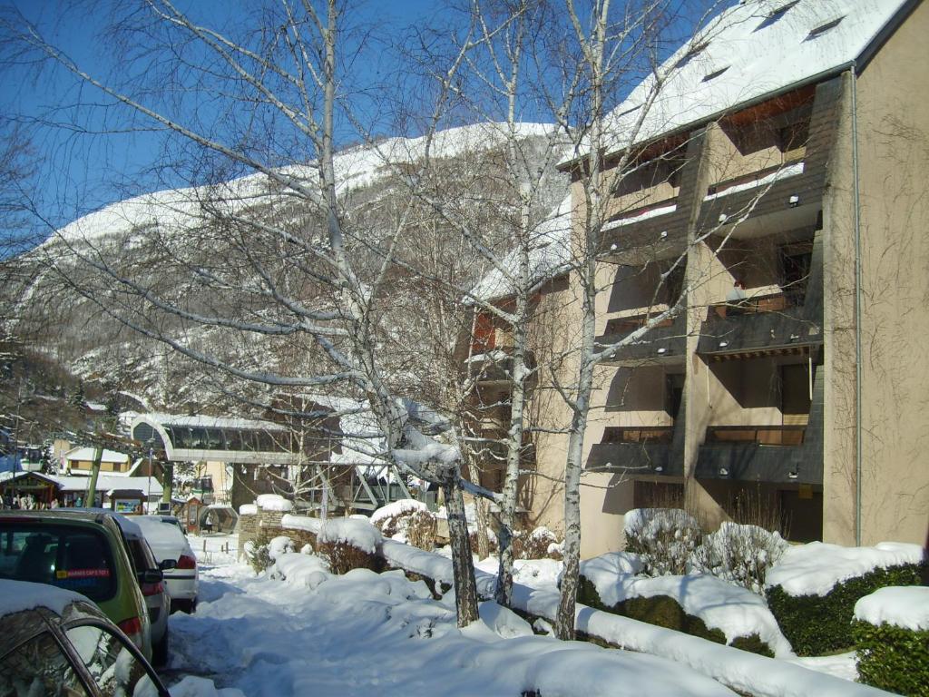 Residence Terrasses D'Etigny Bagneres-de-Luchon Exterior photo