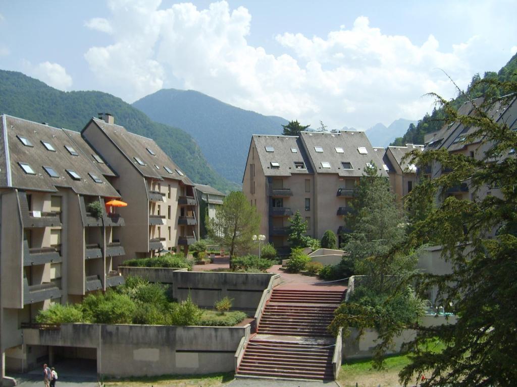 Residence Terrasses D'Etigny Bagneres-de-Luchon Exterior photo